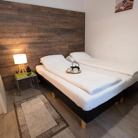 Ultra Central Bohemian Apartment 1 Kluż-Napoka Zewnętrze zdjęcie